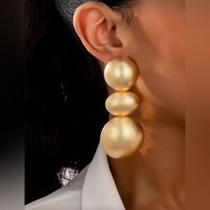 Gold Frosted Earrings